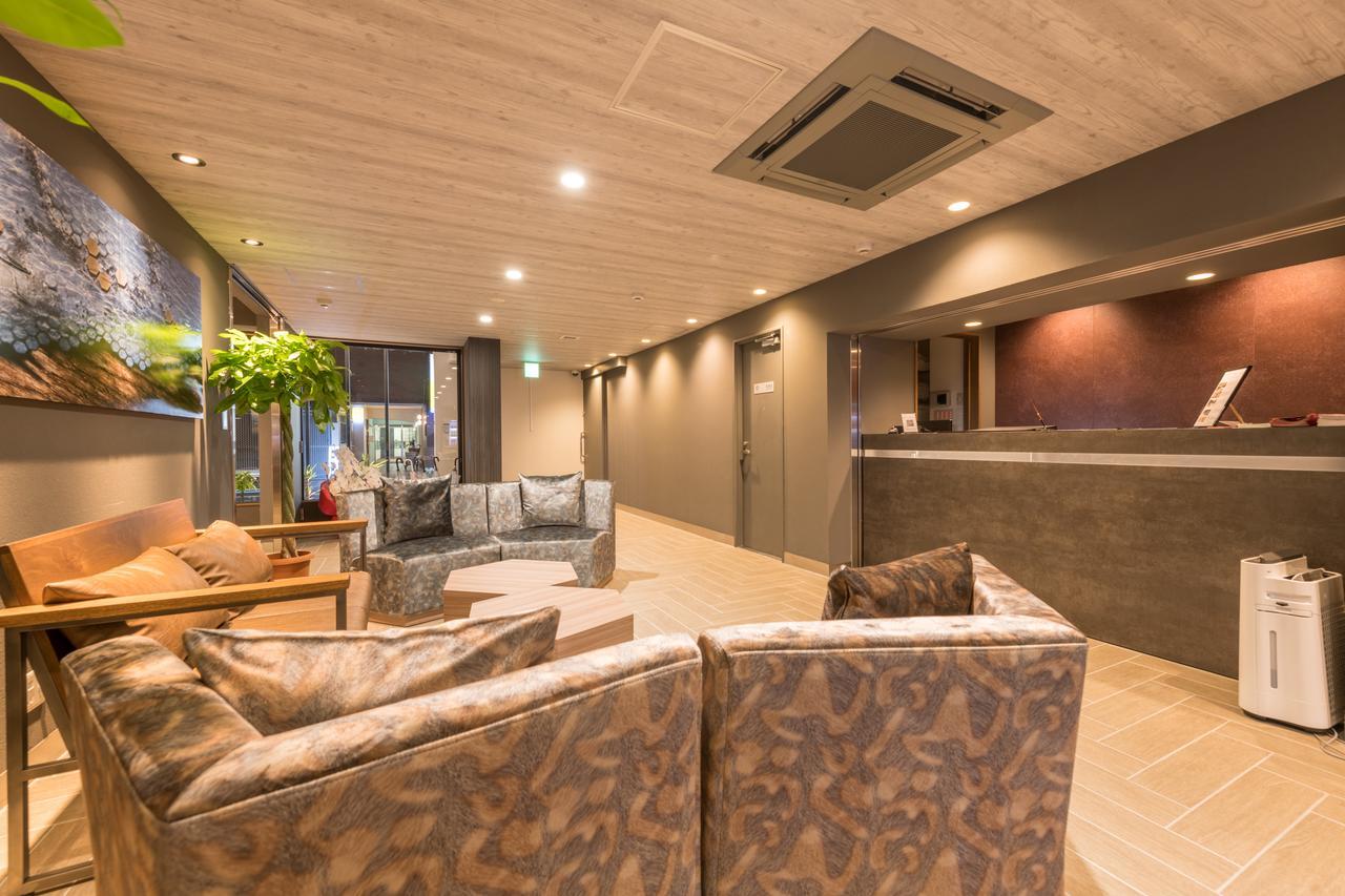 Floral Hotel Shinsaibasi Osaka Exterior photo